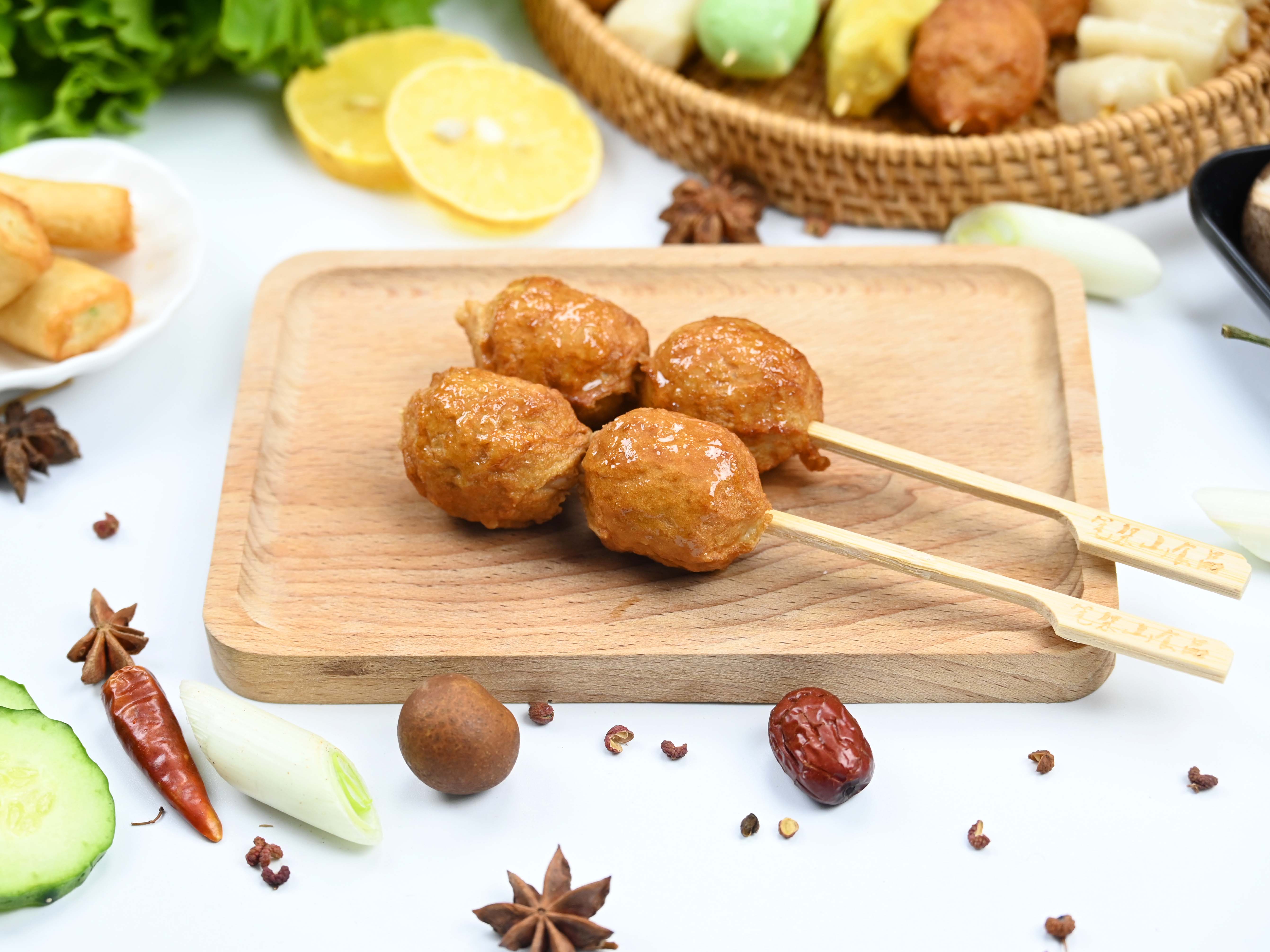 Булочки с перченой курицей
